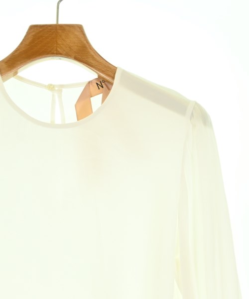 Nﾟ 21 เสื้อสตรี