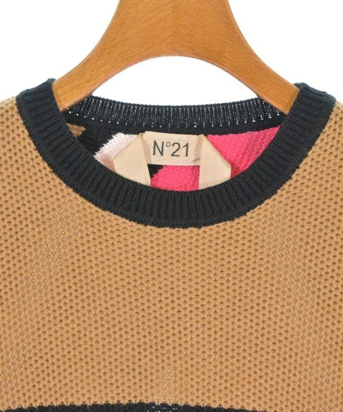 Nﾟ 21 เสื้อกันหนาว