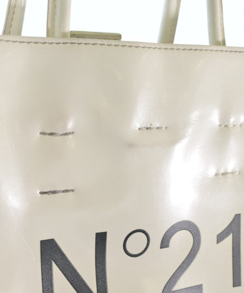Nﾟ 21 กระเป๋าสะพาย