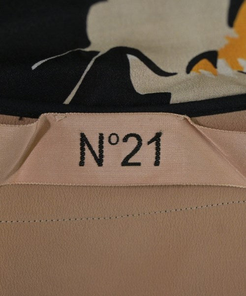 Nﾟ 21 ชุดเดรส