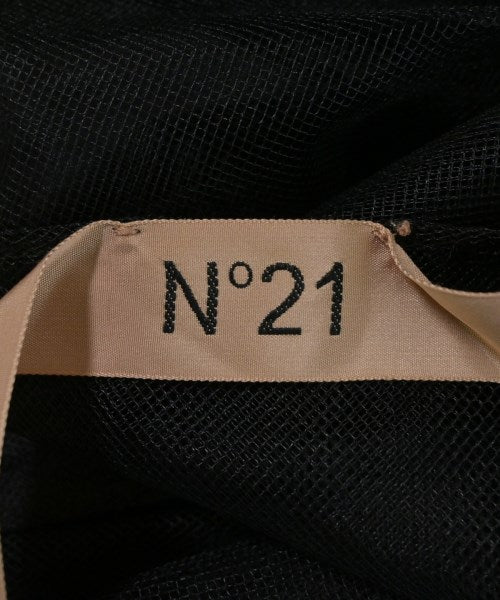Nﾟ 21 ชุดเดรส