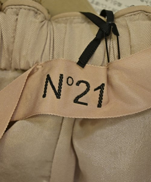 Nﾟ 21 เสื้อสตรี