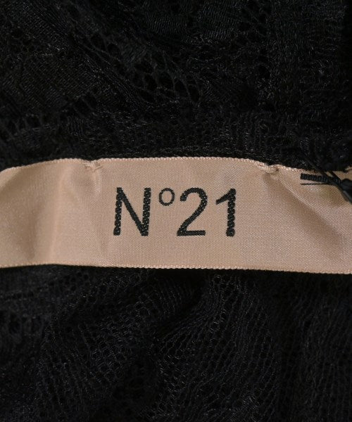 Nﾟ 21 เสื้อสตรี