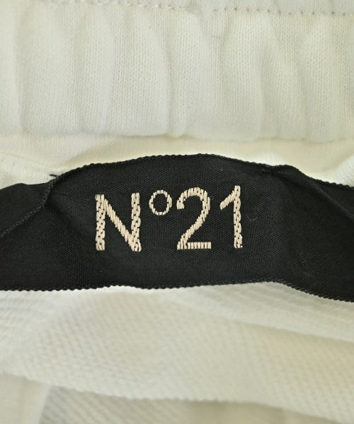 Nﾟ 21 กางเกงขาสั้น