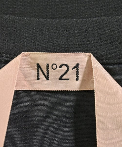Nﾟ 21 กระโปรงยาวถึงเข่า