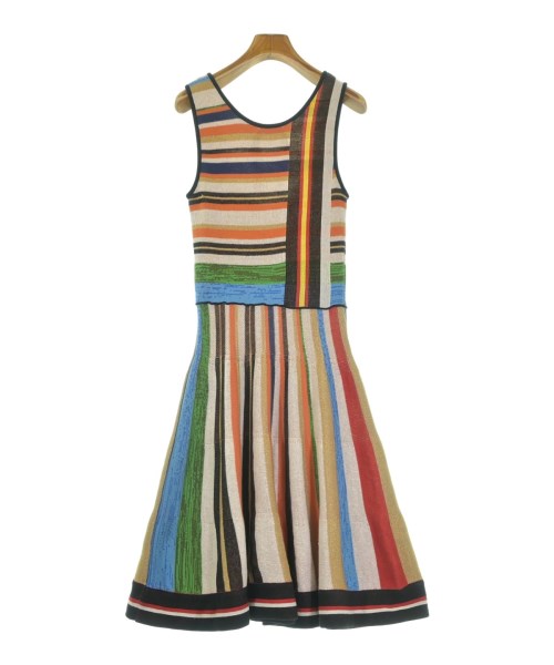 Nﾟ 21 ชุดเดรส