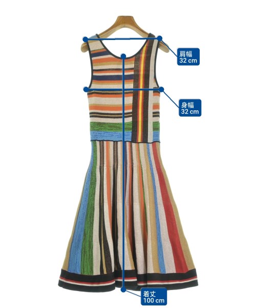 Nﾟ 21 ชุดเดรส