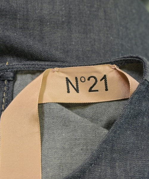Nﾟ 21 เสื้อสตรี