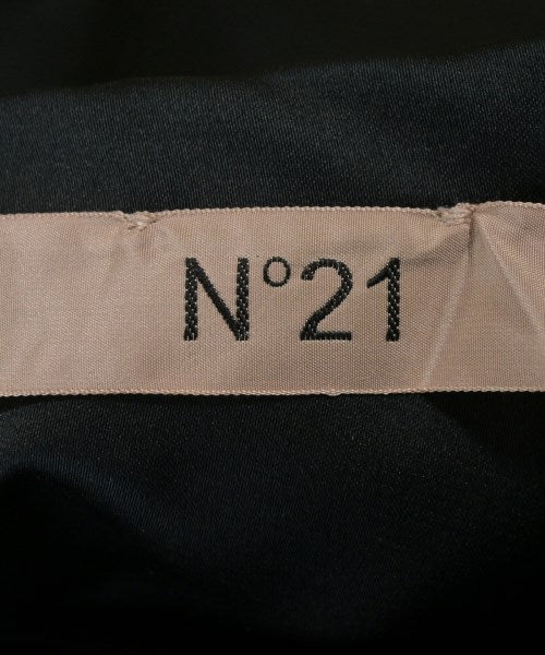 Nﾟ 21 กระโปรงสั้น