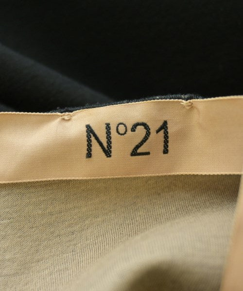 Nﾟ 21 ชุดเดรส
