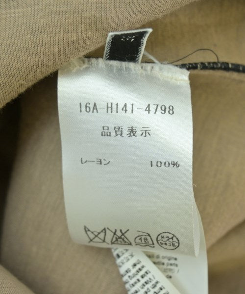 Nﾟ 21 ชุดเดรส
