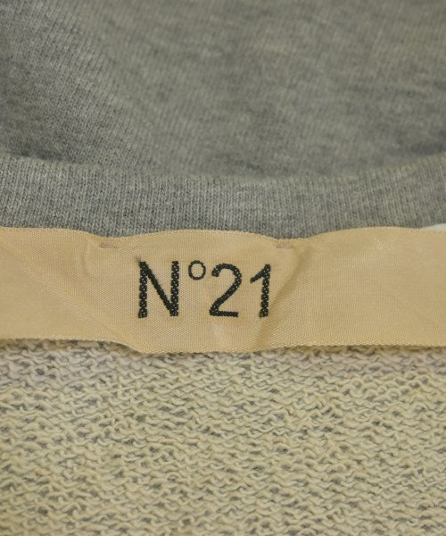 Nﾟ 21 เสื้อกล้าม