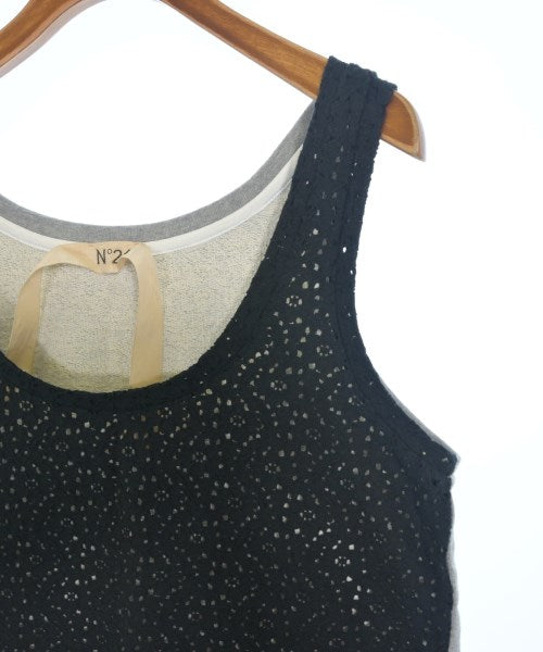 Nﾟ 21 เสื้อกล้าม
