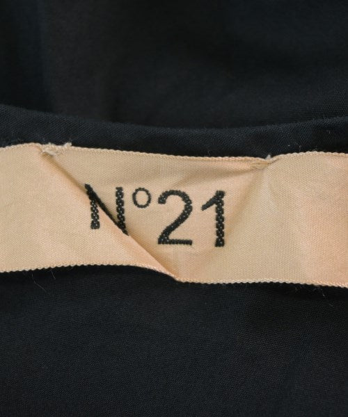 Nﾟ 21 ชุดเดรส