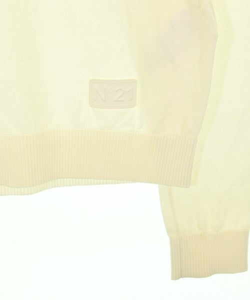 Nﾟ 21 เสื้อกันหนาว