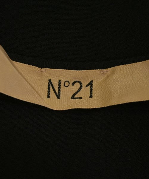 Nﾟ 21 เสื้อสตรี