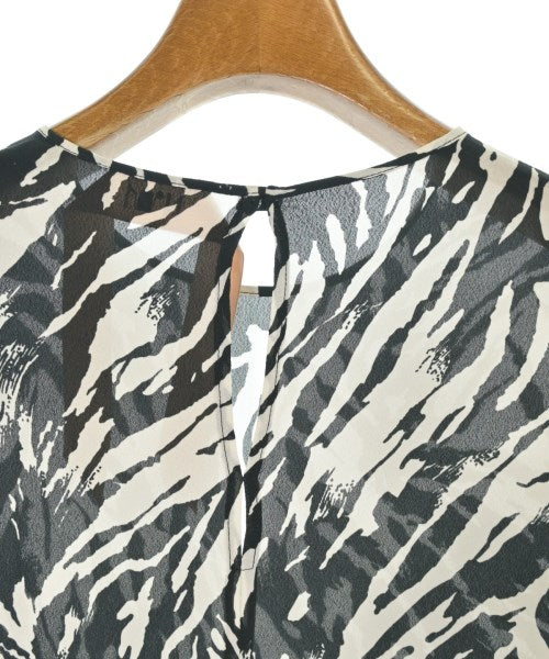 Nﾟ 21 เสื้อสตรี