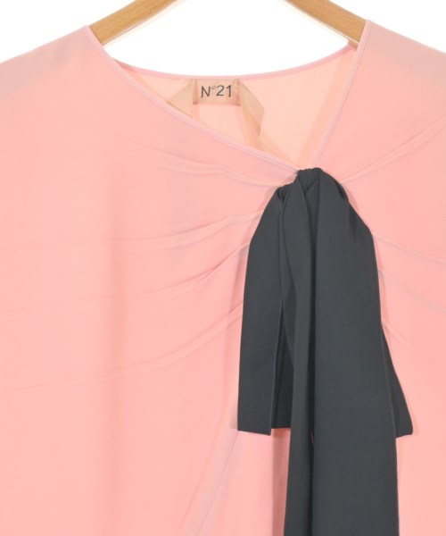 Nﾟ 21 ชุดเดรส