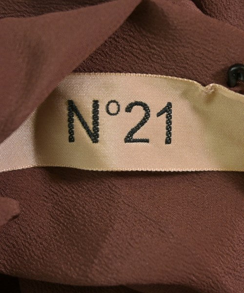 Nﾟ 21 ชุดเดรส
