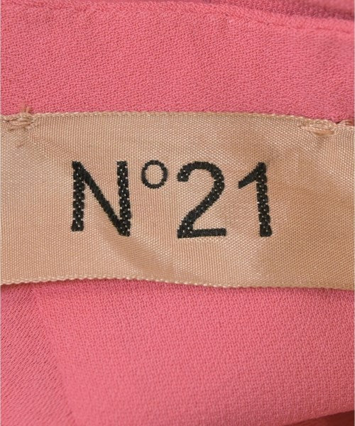 Nﾟ 21 ชุดเดรส