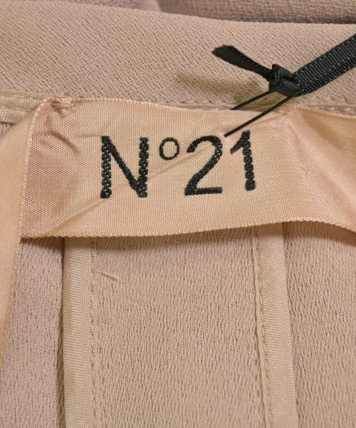 Nﾟ 21 ชุดเดรส
