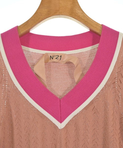 Nﾟ 21 เสื้อกันหนาว