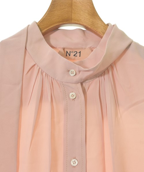 Nﾟ 21 เสื้อสตรี