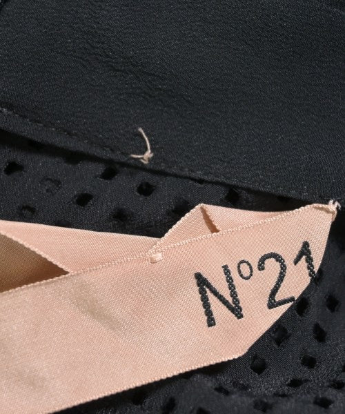 Nﾟ 21 ชุดเดรส