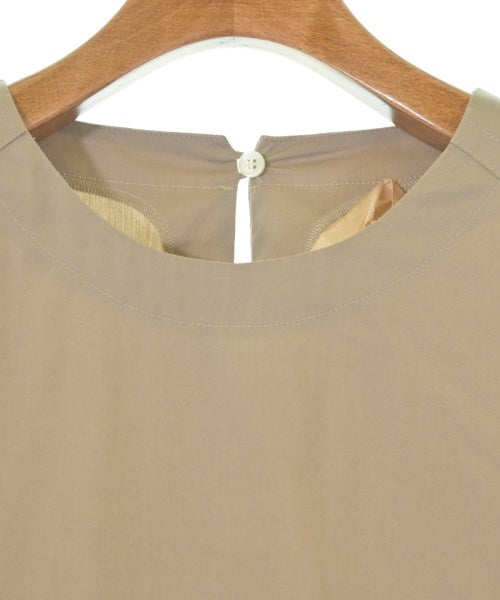 Nﾟ 21 เสื้อสตรี