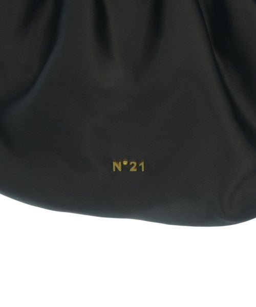 Nﾟ 21 กระเป๋าสะพาย