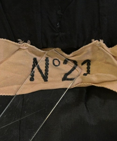Nﾟ 21 กระโปรงยาวถึงเข่า