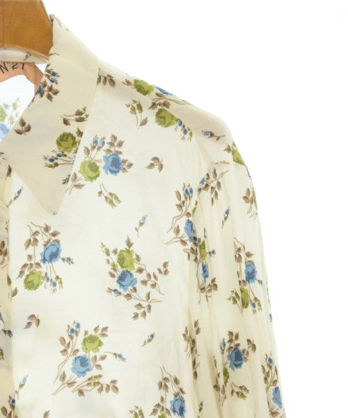 Nﾟ 21 เสื้อสตรี