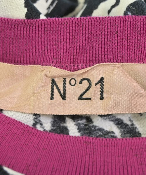 Nﾟ 21 เสื้อยืด/เสื้อท็อปส์