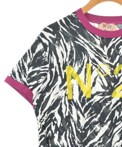Nﾟ 21 เสื้อยืด/เสื้อท็อปส์