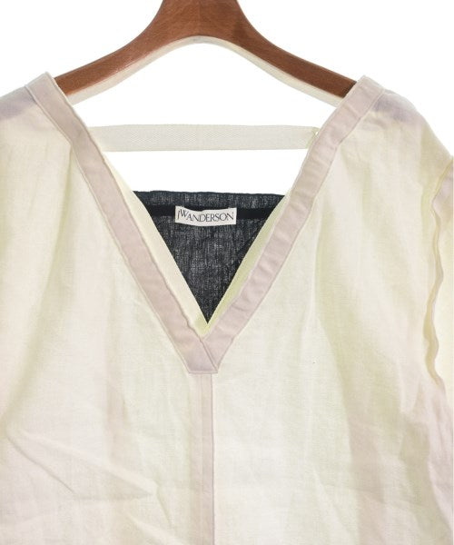 JW Anderson เสื้อลำลอง