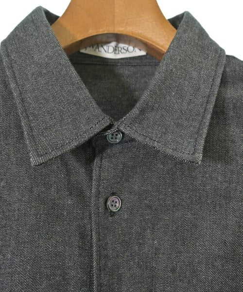 JW Anderson เสื้อลำลอง