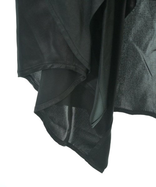 JW Anderson กระโปรงยาวถึงเข่า