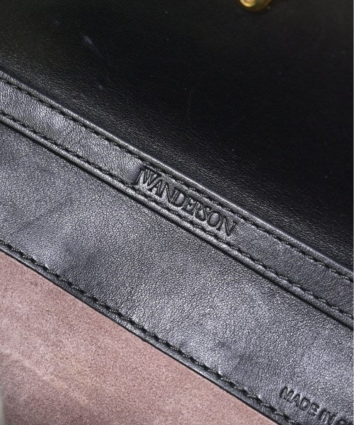 JW Anderson กระเป๋าสะพาย