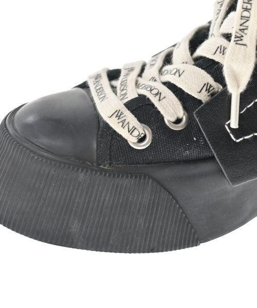 JW Anderson รองเท้าผ้าใบ