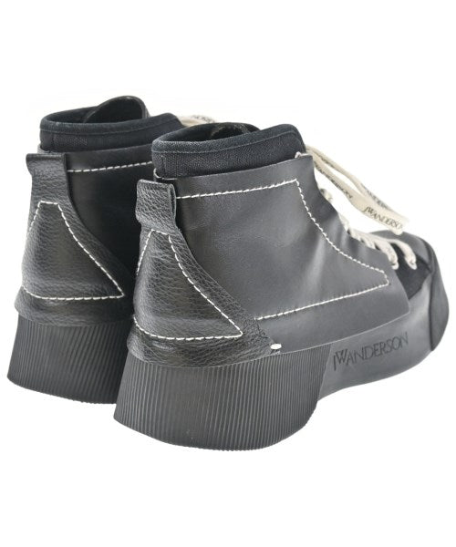 JW Anderson รองเท้าผ้าใบ
