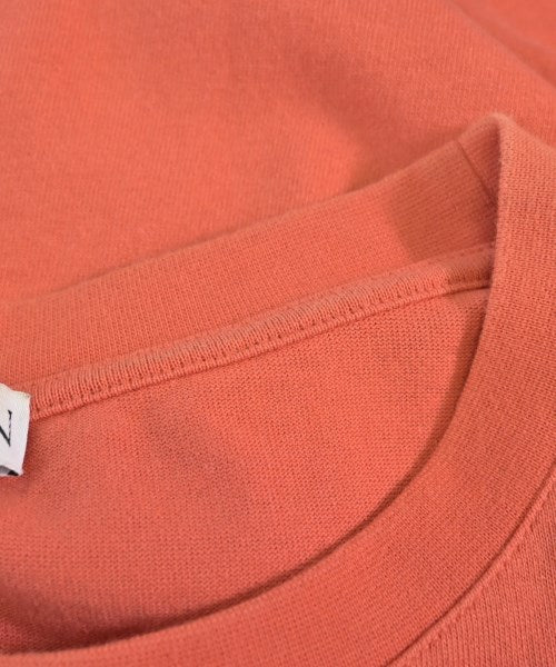 JW Anderson เสื้อยืด/เสื้อท็อปส์