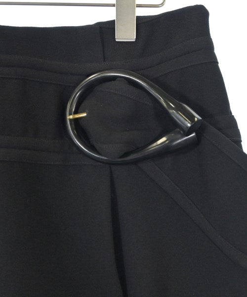 JW Anderson กระโปรงสั้น
