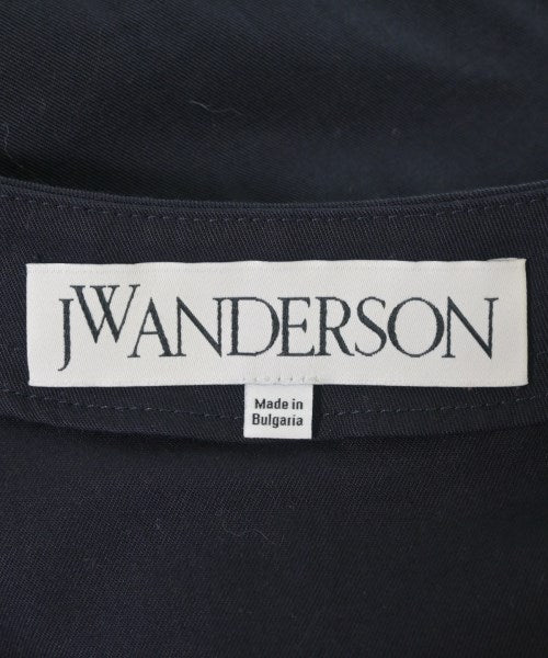 JW Anderson เสื้อลำลอง