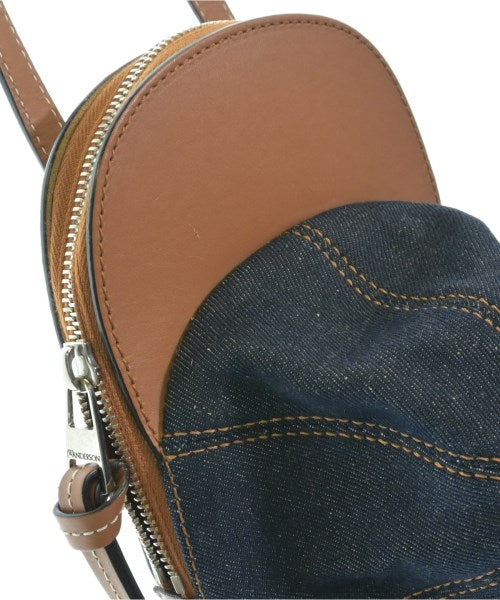 JW Anderson กระเป๋าสะพาย
