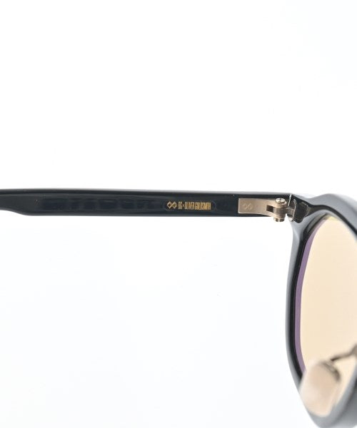 OLIVER GOLDSMITH แว่นกันแดด