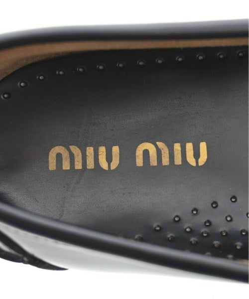 Miu Miu รองเท้าสวมทางการ