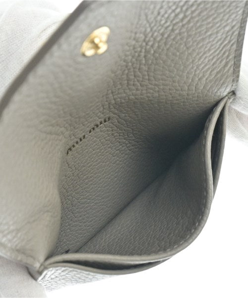 Miu Miu กล่องใส่บัตร