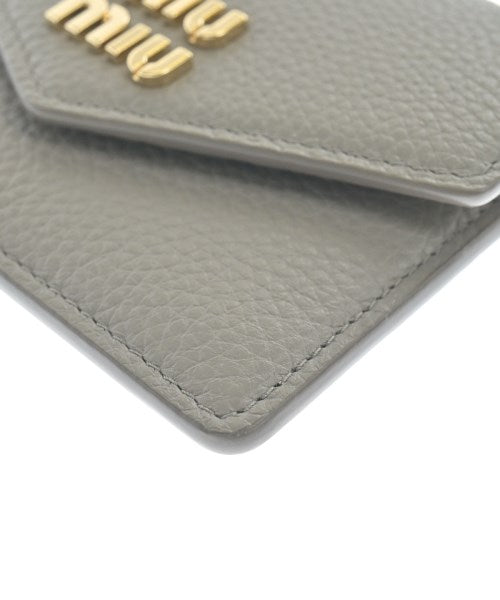 Miu Miu กล่องใส่บัตร