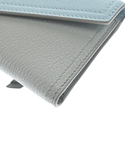 Miu Miu กระเป๋าสตางค์/กระเป๋าใส่เหรียญ