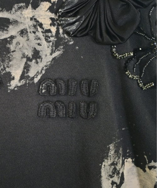 Miu Miu เสื้อยืด/เสื้อท็อปส์